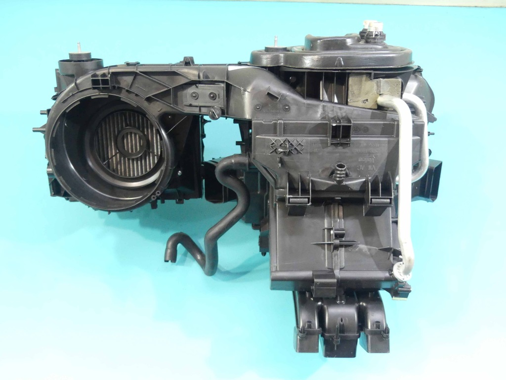 фото №8, Отопитель vw golf vii 5q1820002t eu