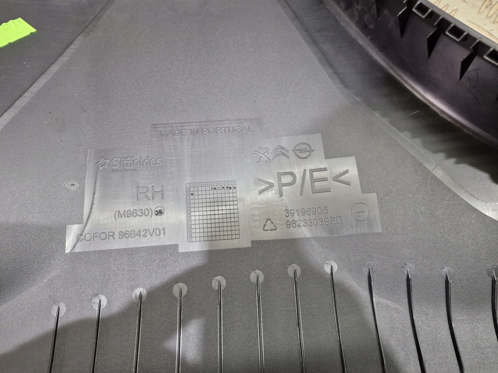 фото №9, Права молдинг захист поріг opel corsa f