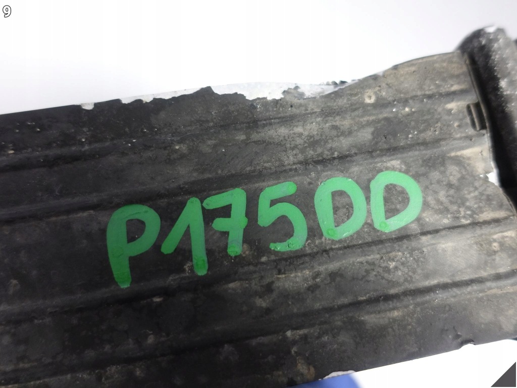 Maserati ghibli m157 quattroporte m156 levante m161 радіатор інтеркулер l Ціна