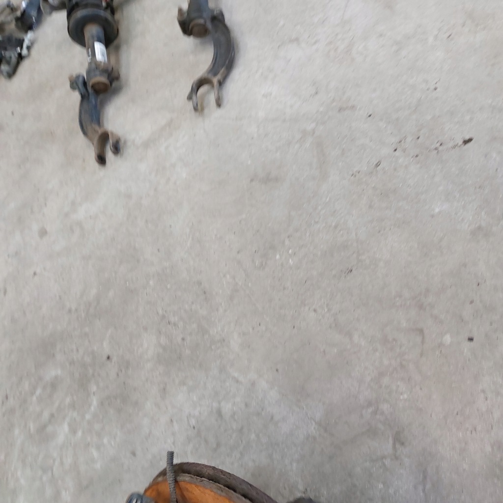 фото №7, Peugeot 207 1,6hdi поворотный кулак левая передняя суппорт