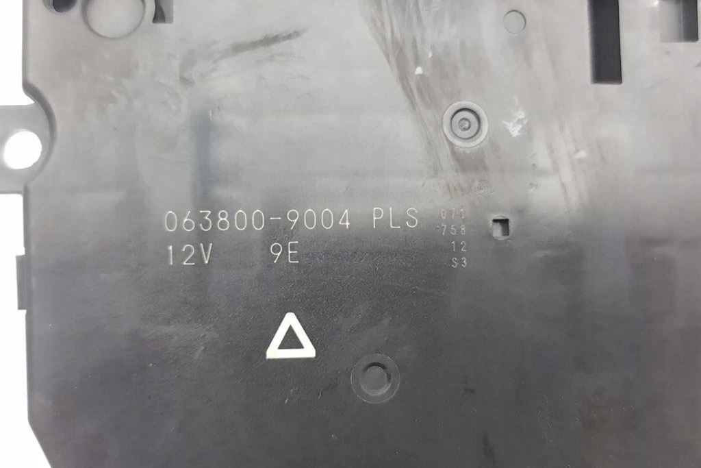 фото №10, Клапани керуючий обігрівачі toyota 0638009004 1.8l 2022