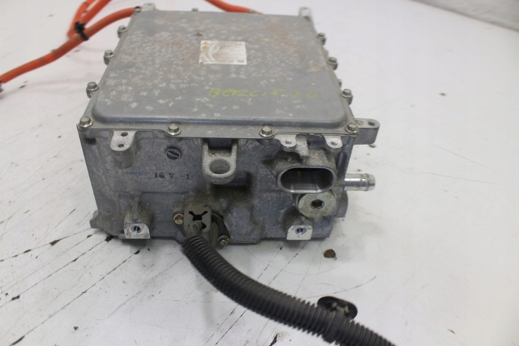 фото №6, Зарядное устройство модуль аккумулятора 9803587180 berlingo iii partner электрик