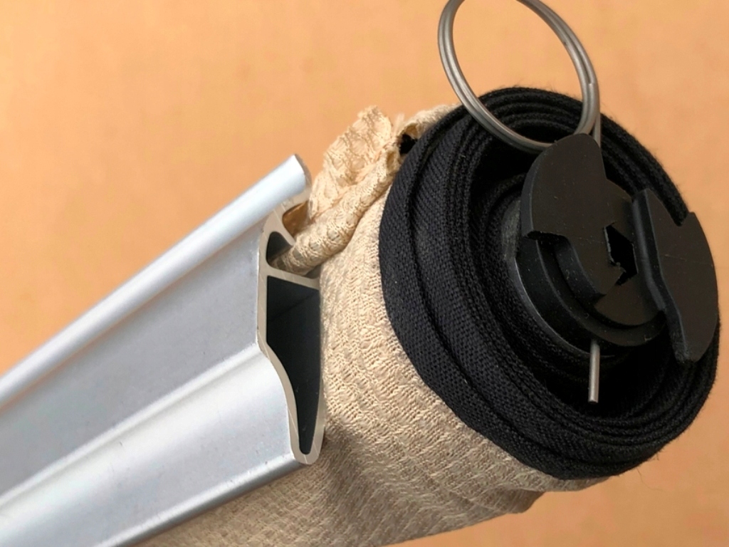 фото №7, Шторка люк солнцезащитная бежевый бежевая do audi q7 sq7 4m 2016-20