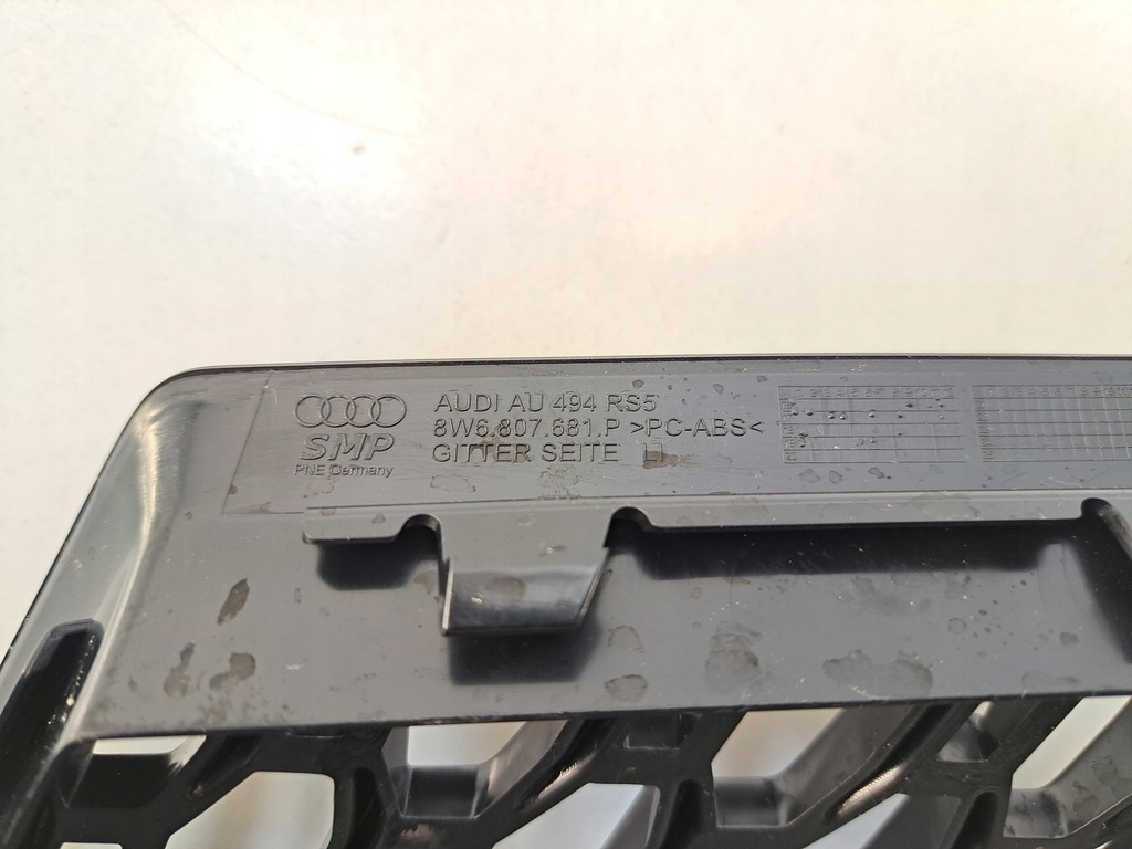 фото №8, Audi rs5 8w6 левая решётка бампера pas перед ładna