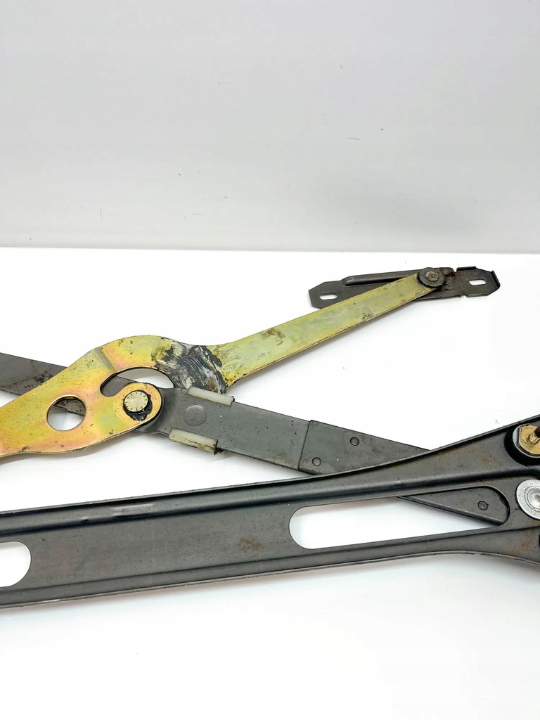 фото №7, Підйомник скло лівих передніх двері mercedes-benz sl r107 a1077250502