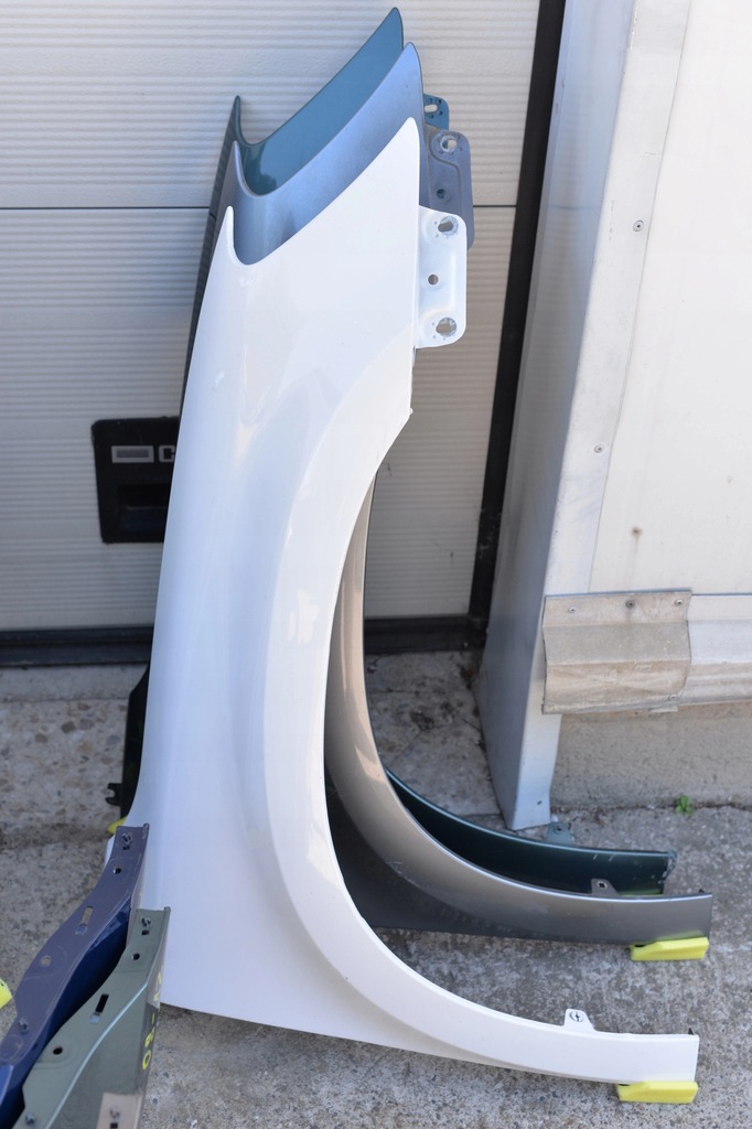 фото №12, Капот бампер решітка радіатора крила pas лампа h7 ксенон балка skoda yeti 2008-