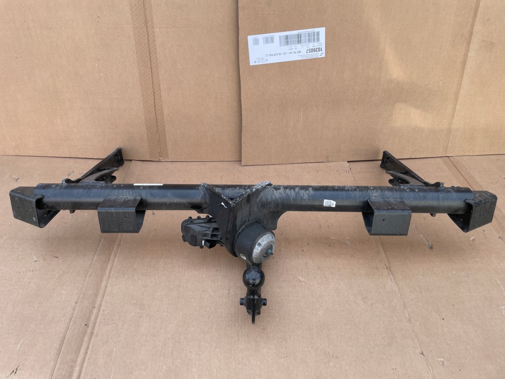 фото №1, Skoda enyaq 5lg hak буксировочный 5lg803881c идеальное состояние 2023 rok