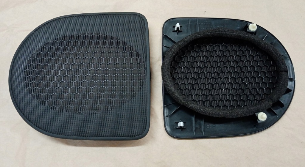 фото №1, Накладка решётка динамика honda accord vii sedan