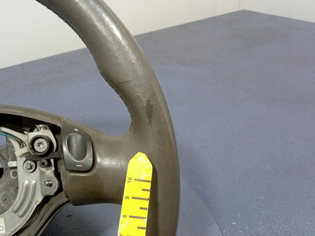 Audi a6 c5 рестайлинг  воздуховод трёхспицевая tiptronic 8z0419091ad в Украине