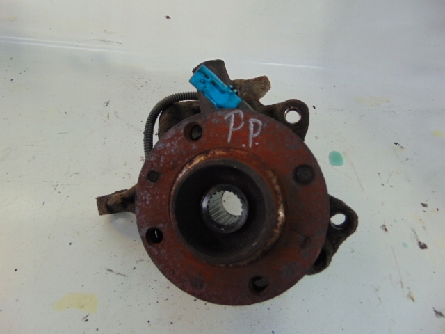 фото №1, Поворотный кулак ступица правая citroen c3 1.4hdi 04r