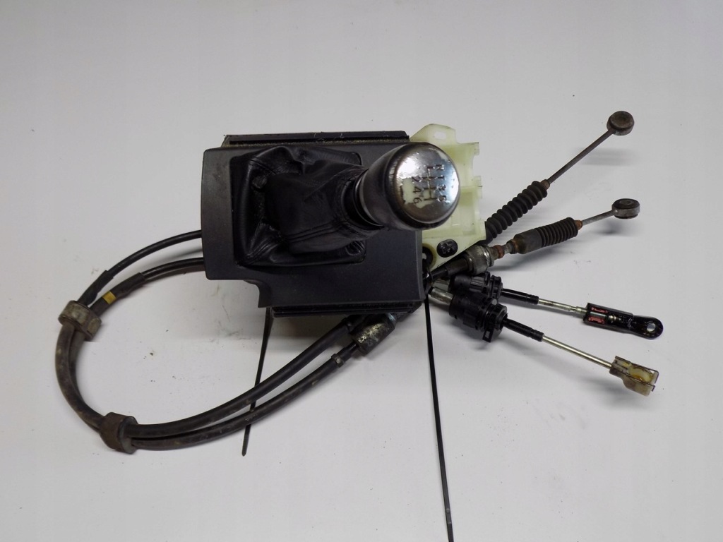 Купити Toyota rav4 iii рестайлінг  2.2 d4d куліса  куліса троси передач