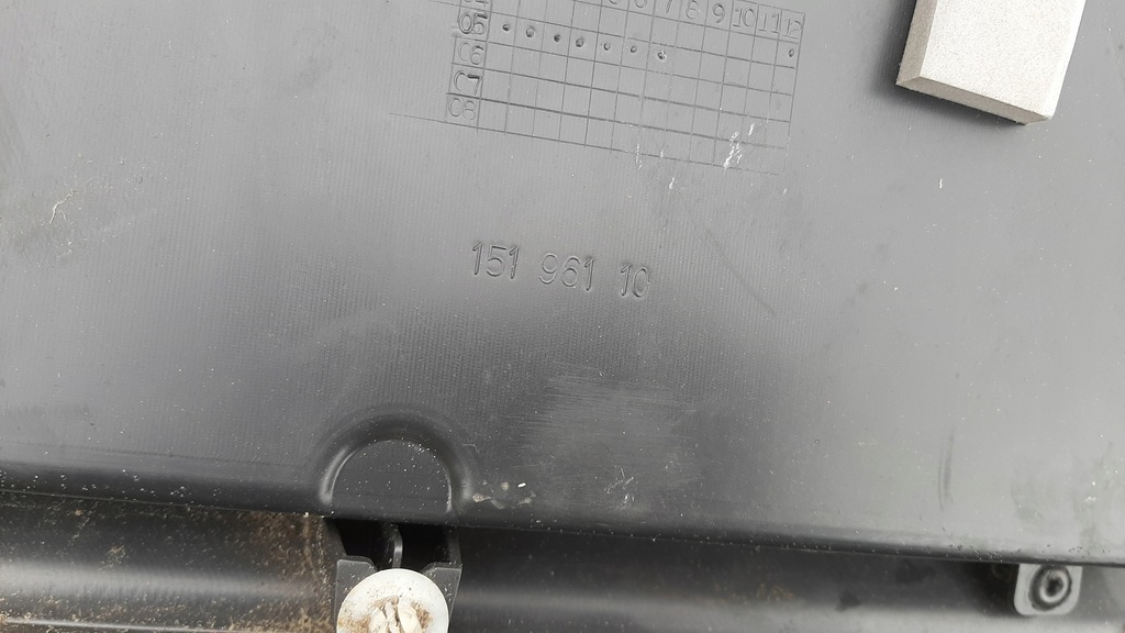 фото №10, Обшивка обивка дверь левый suzuki swift mk6 iv