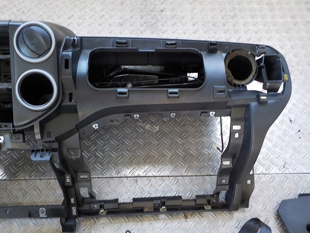 фото №9, Peugeot partner 08-12 панель приладів приладова консоль панель приладів