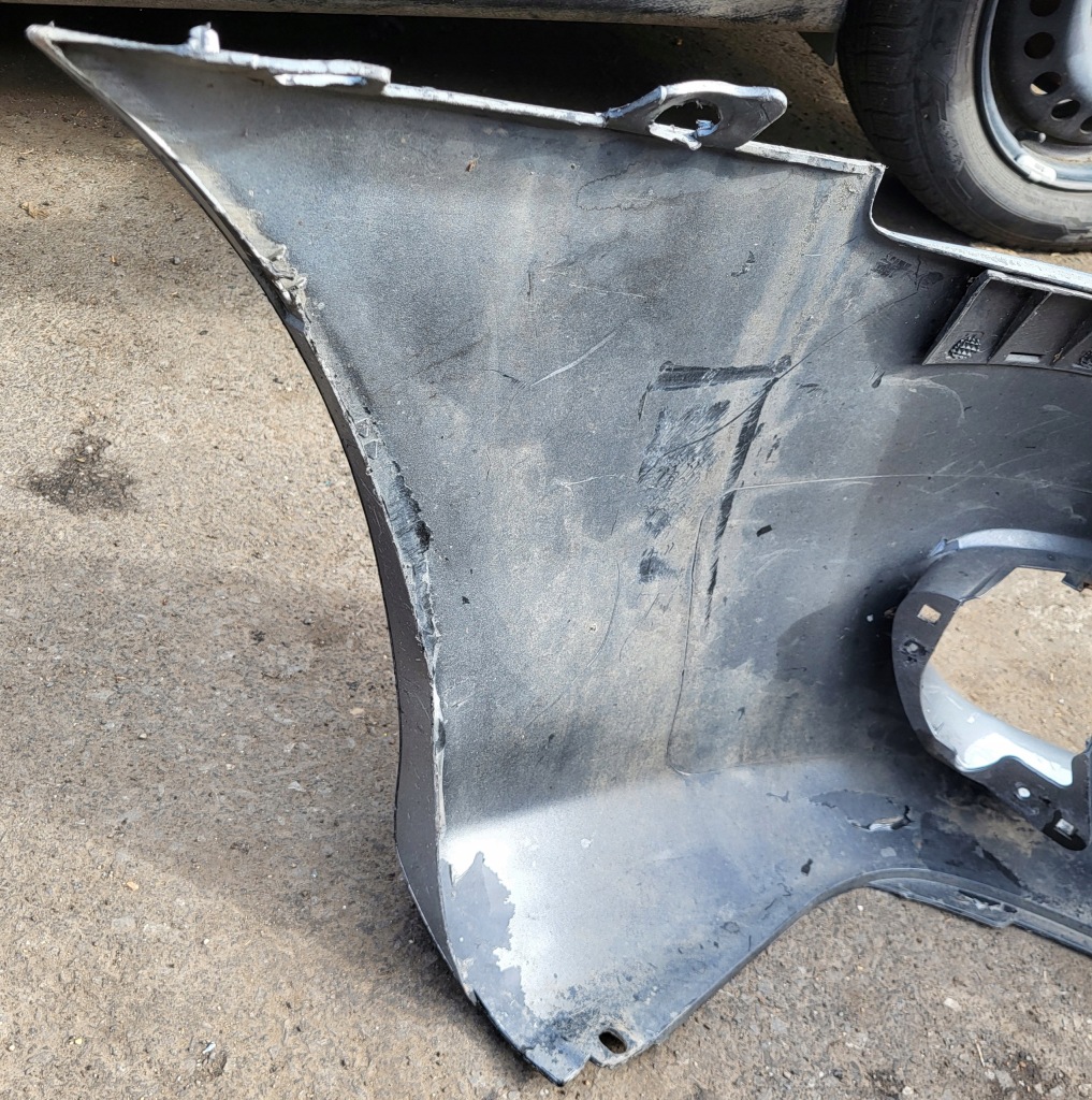 Купити Бампер передній перед alfa romeo 147 рестайлінг  оригінальний номер