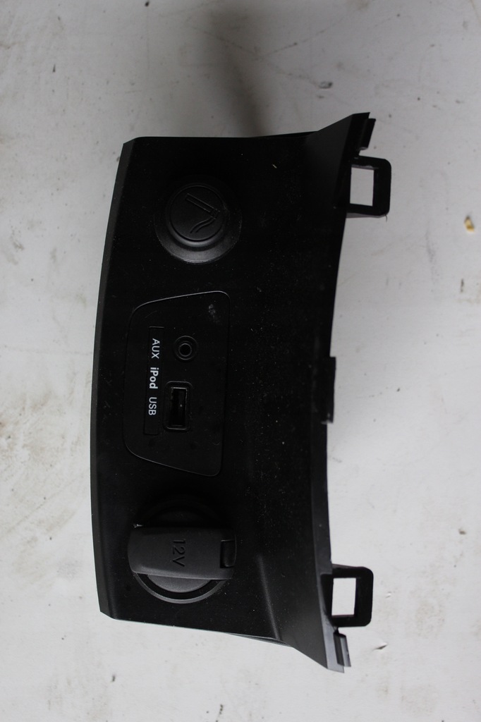 фото №1, Hyundai i30 ii разъём прикуриватель usb комплект