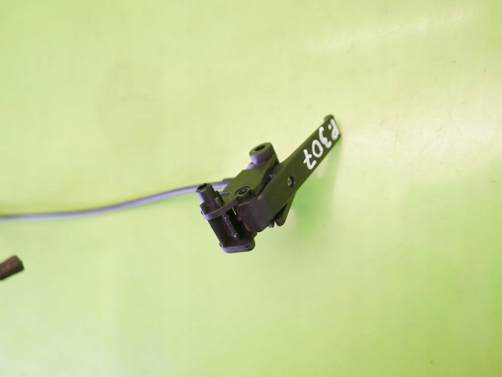 фото №4, Трос ручка открывания капот peugeot 307 phi hb