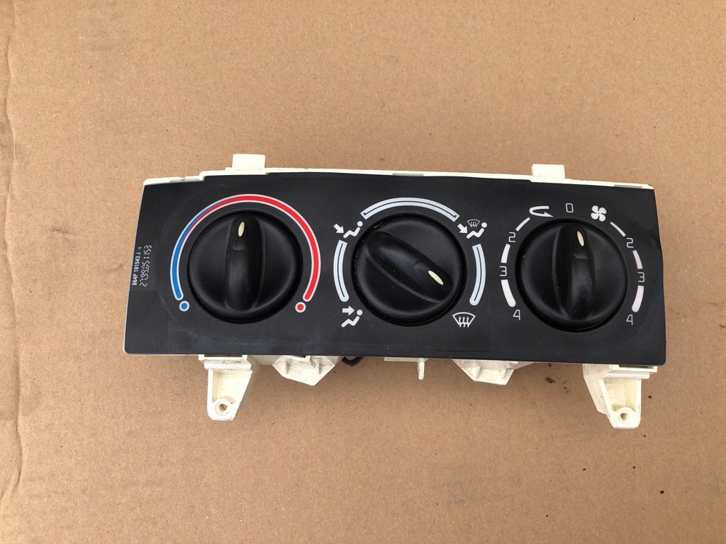 фото №1, Панель кондиціонера renault megane обдув 662370r