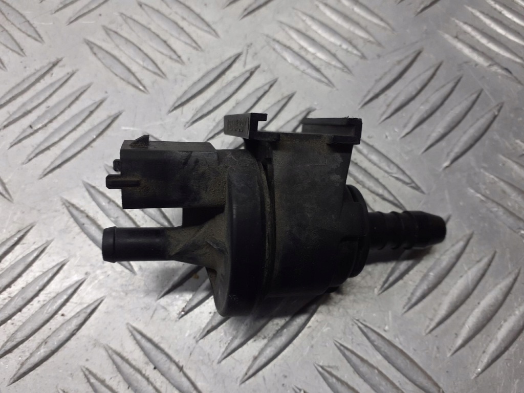 фото №1, Клапан вакуумa opel corsa c 1.2 1928404348