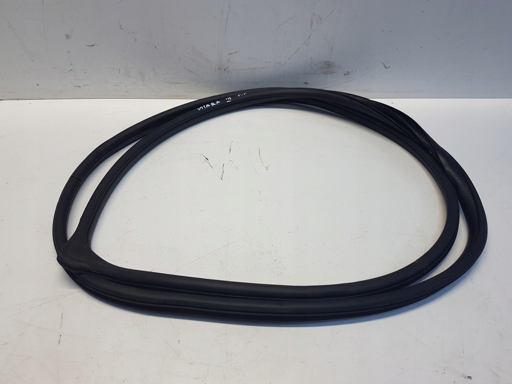 фото №1, Suzuki vitara iii lift прокладка дверь правый перед