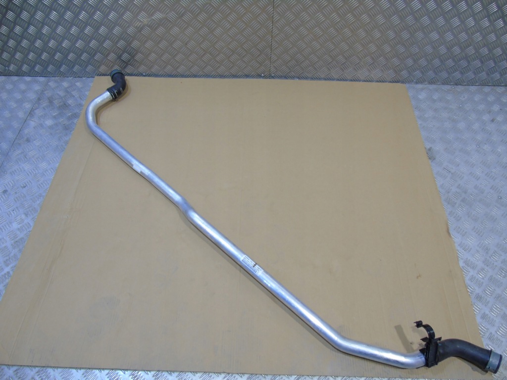 фото №1, Idealny шланг водяной porsche 911 991 1