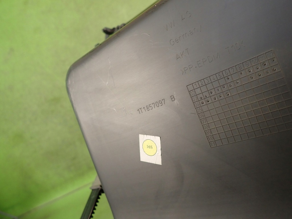 фото №10, Бардачок пассажира vw touran i 04r 1t1857101a 1t1857097b