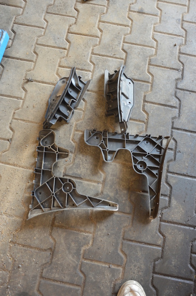 фото №1, Audi a6 c6 sedan направляющие задняя