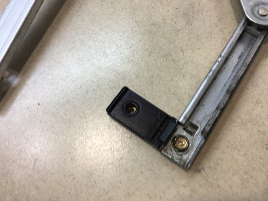 фото №6, Підйомник скло правий перед kia carens ii