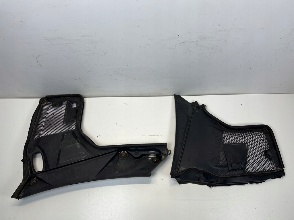 фото №1, Mercedes c-klasa w205 жабо верхний левая правое