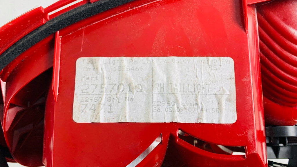 фото №4, Mini r55 r56 r57 лампа задняя правая 2757010