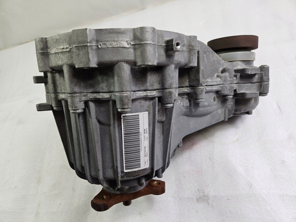 Диференціал редуктор коробки передач maserati levante m161 3.0d 06701527250 Ціна