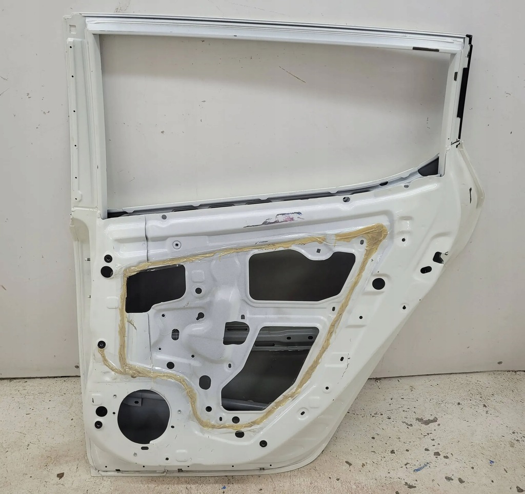 фото №7, Nissan leaf ii 2 17+ дверь задняя задние правое fv