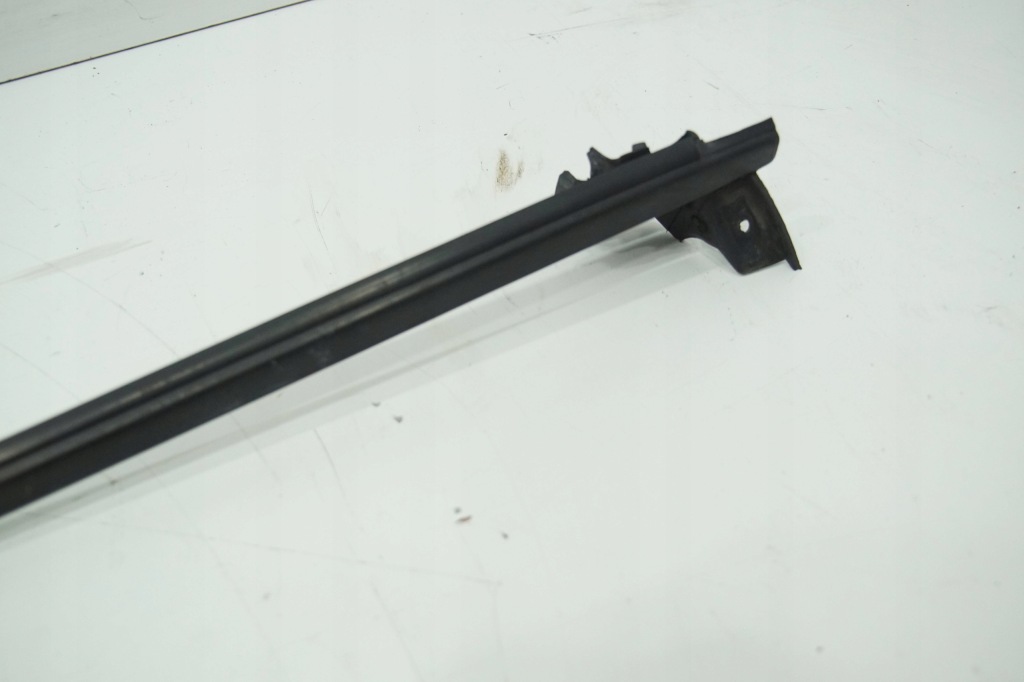 фото №3, Прокладка двері лівих maserati 4200gt 4200