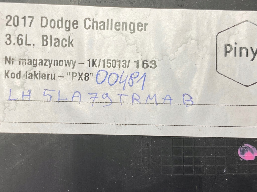 фото №7, Заглушка корпус консоли dodge challenger 2015+