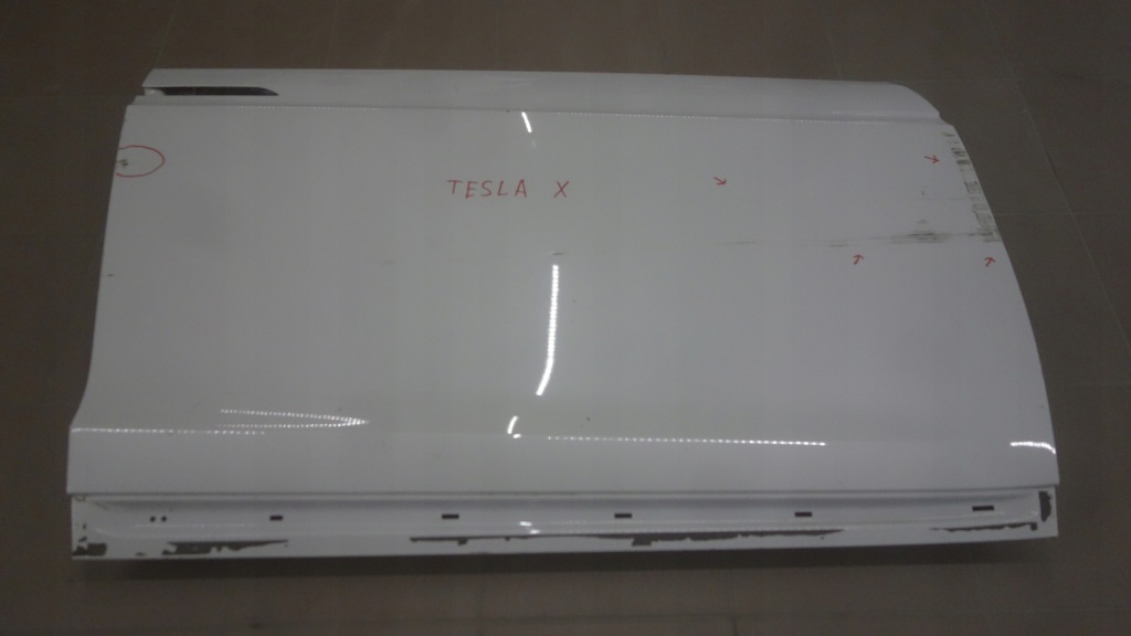 Купити Двері перед праве tesla x оригінал