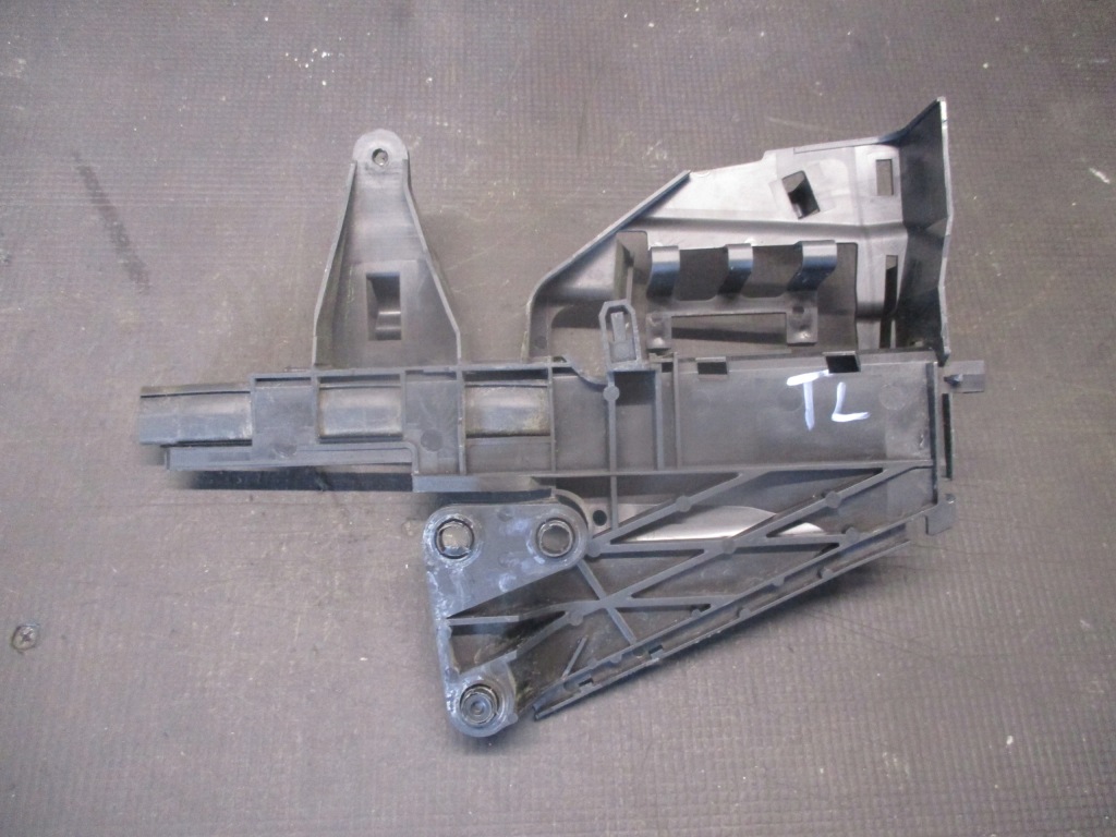 Напрямна скло напрямна лівий задній 3m51r266b31 ford kuga i 08-13r. в Україні