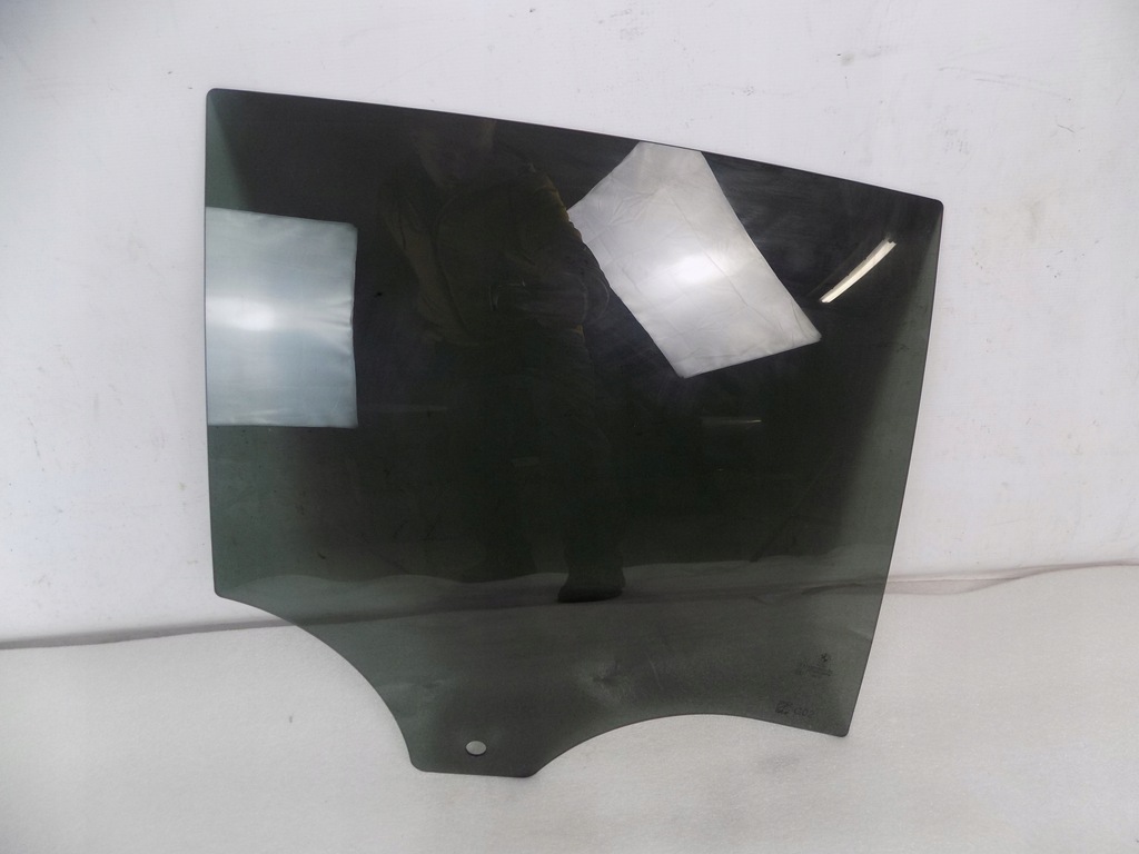 фото №1, Bmw x4 g02 стекло дверь правый задняя as3