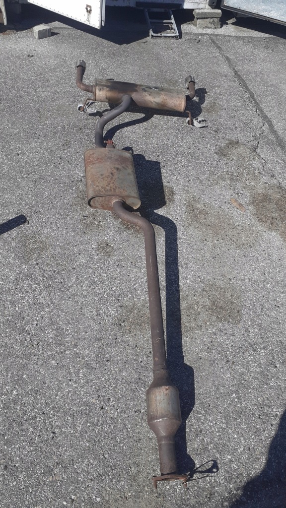 фото №1, Гаситель выхлоп катализатор ford kuga mk2 1569806x