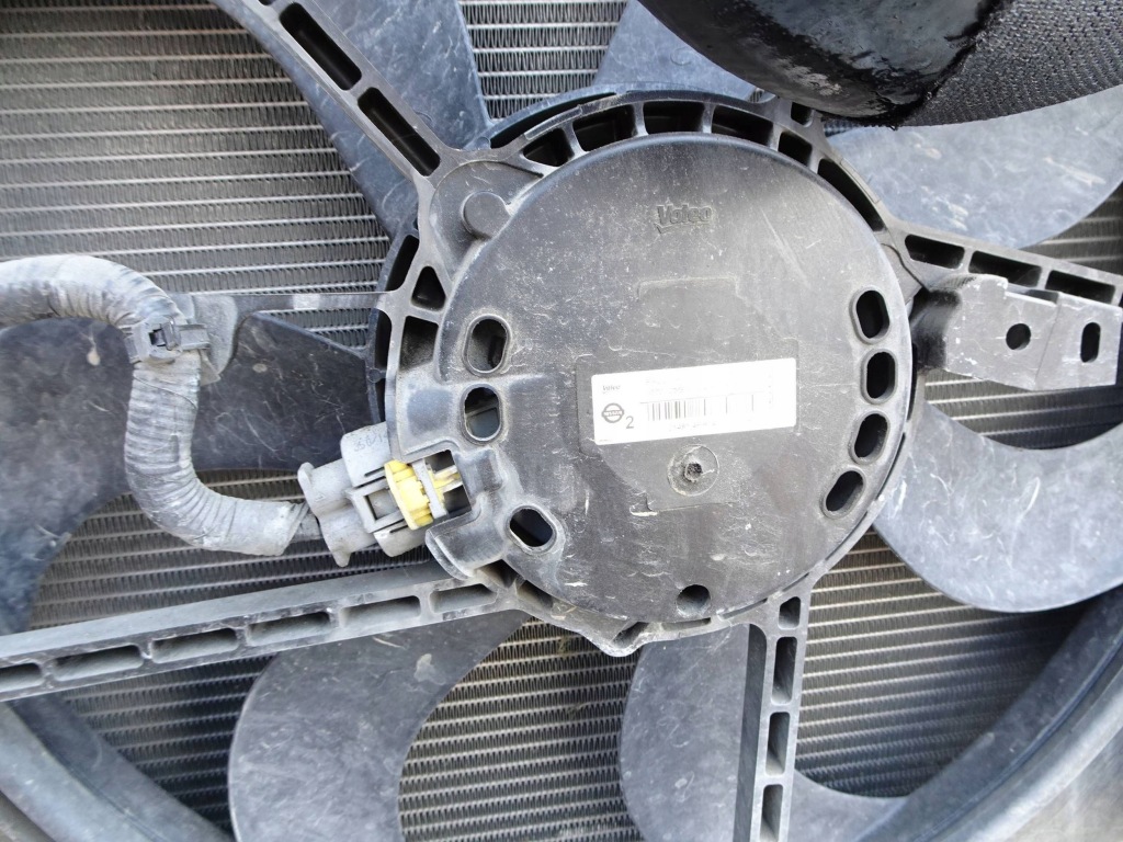 Радиатор воды + вентилятор nissan qashqai j11 1.6 dci Цена