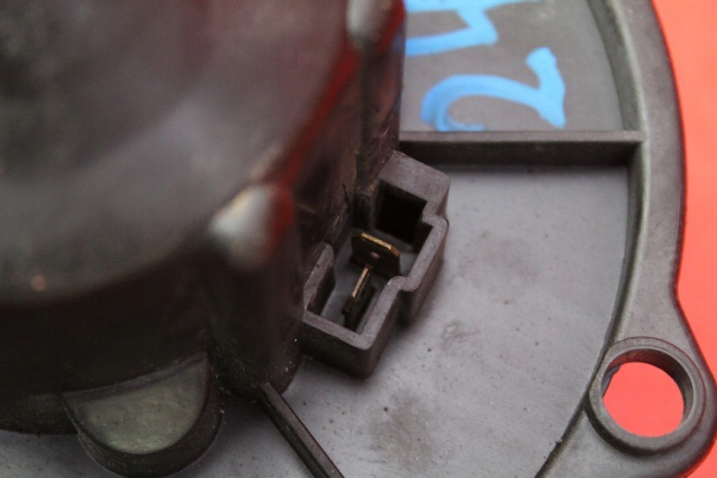 фото №8, Повітродувка вентилятор обдув eu w963727z rover 200 95-00