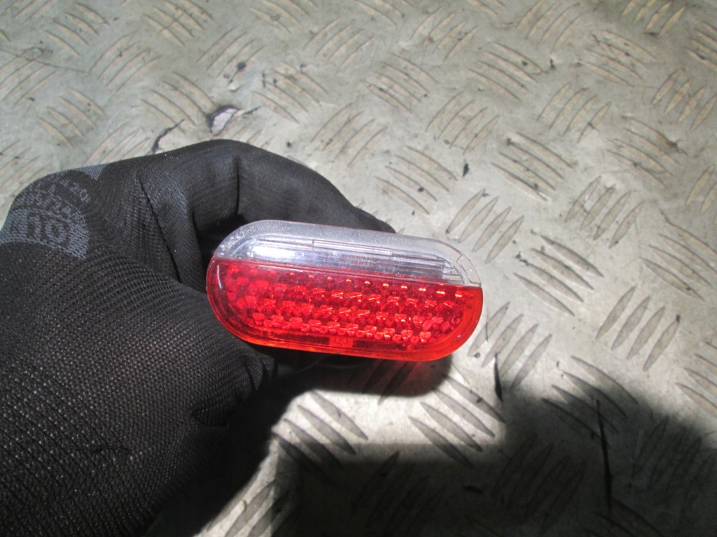 фото №1, Освітлення лампа з обшивка seat leon i 1j0947411b