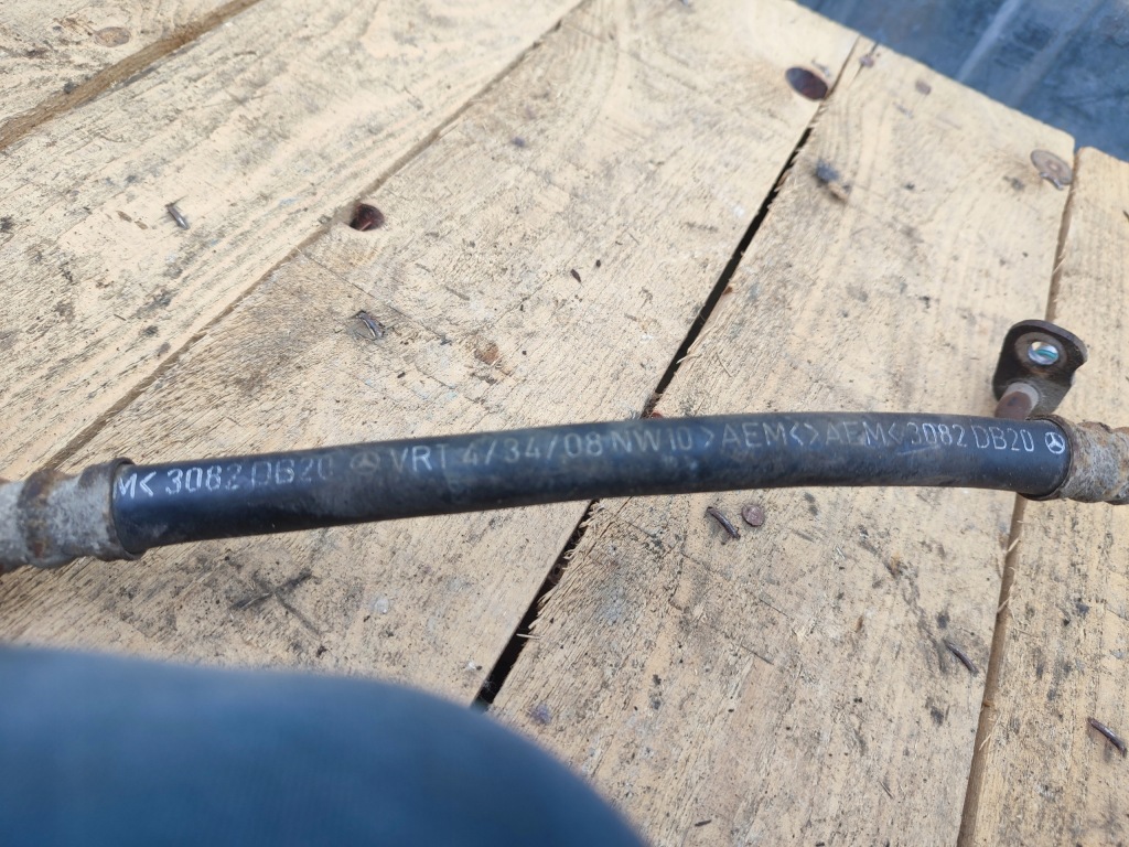 Шланг усилителя руля mercedes-benz w204 b20470c 08238 Недорого