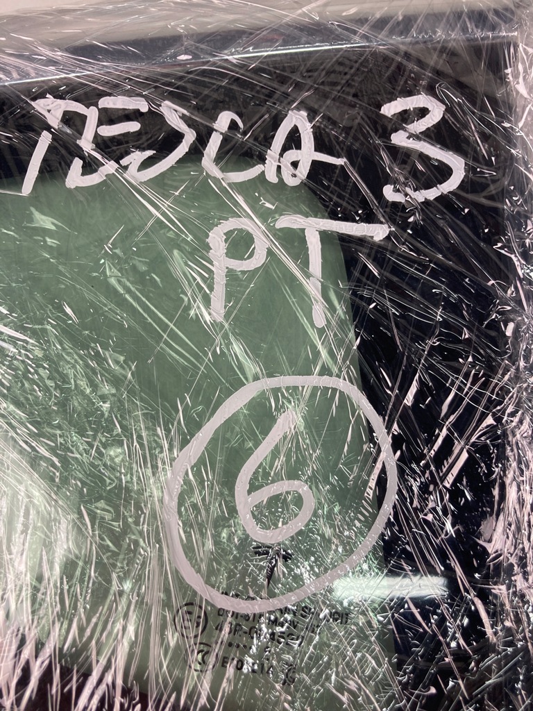 фото №7, Скло кузовна права tesla 3