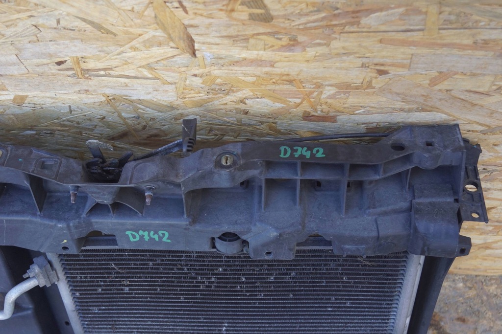 фото №10, Peugeot 207 1.6b pas передний d742