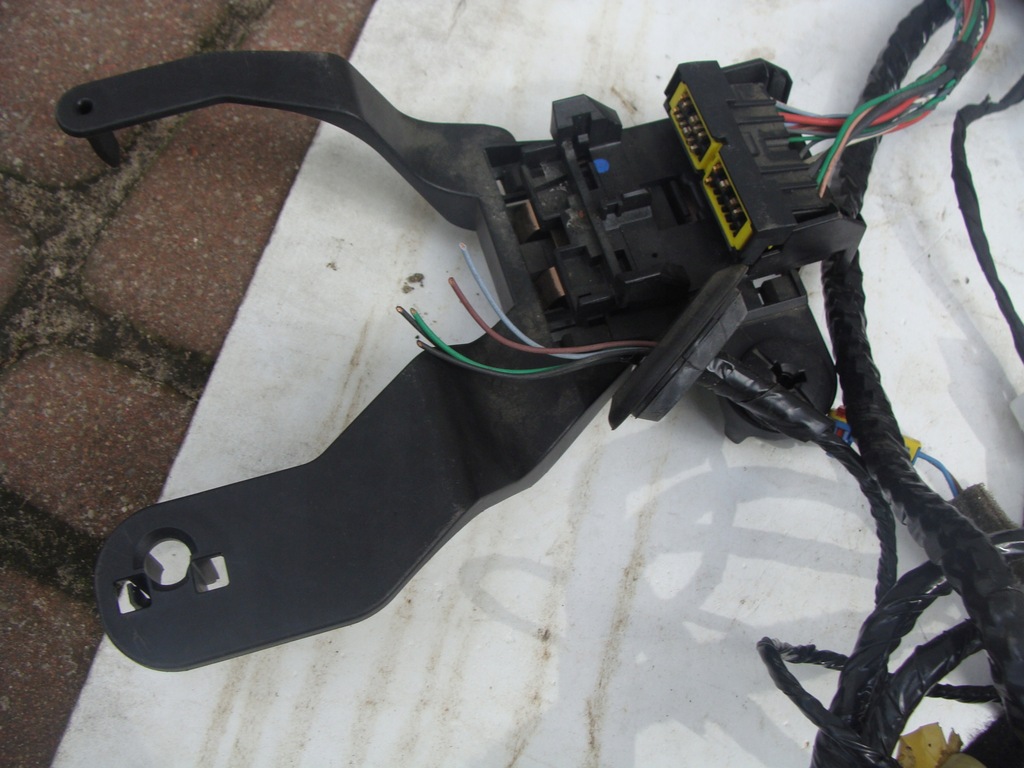 фото №7, Джгут електропроводка салону панелі laguna iii lift