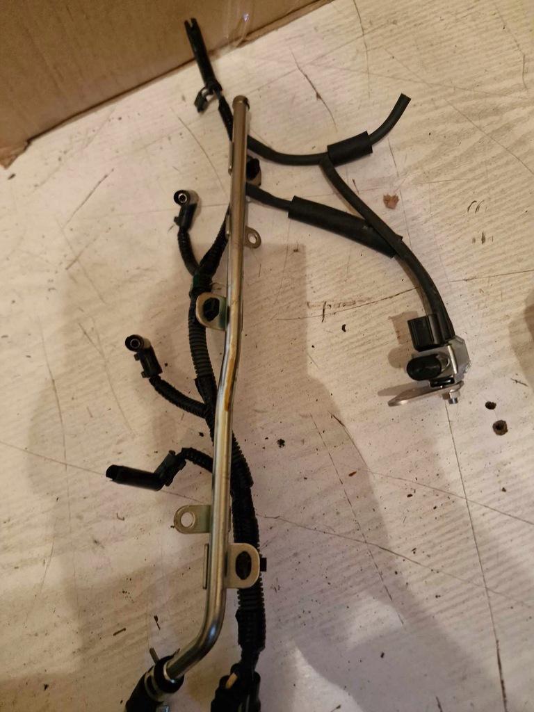 фото №1, Молдинг свеча накаливания outlander 2.2 did 4n14