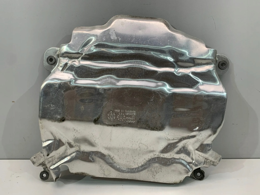 фото №1, Audi a5 s5 8w защита тепловая 06m103097e