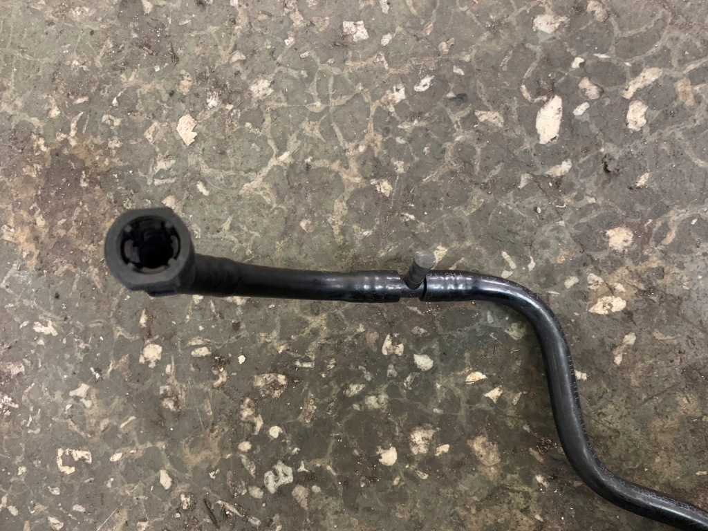 фото №7, Mercedes a klasa w176 шланг трубка пластикова насоса підсилювач гальм підсилювача патрубок cdi