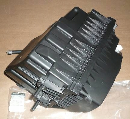 фото №1, Корпус фільтра повітря master iv 2.3 165008632r