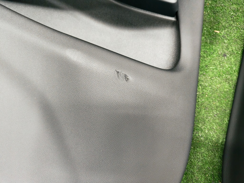 фото №16, Bmw x7 g07 lci середина обивка сиденья заднее сиденье обшивки туннель кожа