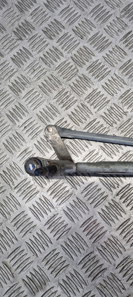 Renault master iii рестайлинг  двигатель дворник перед передних w00005453 Недорого